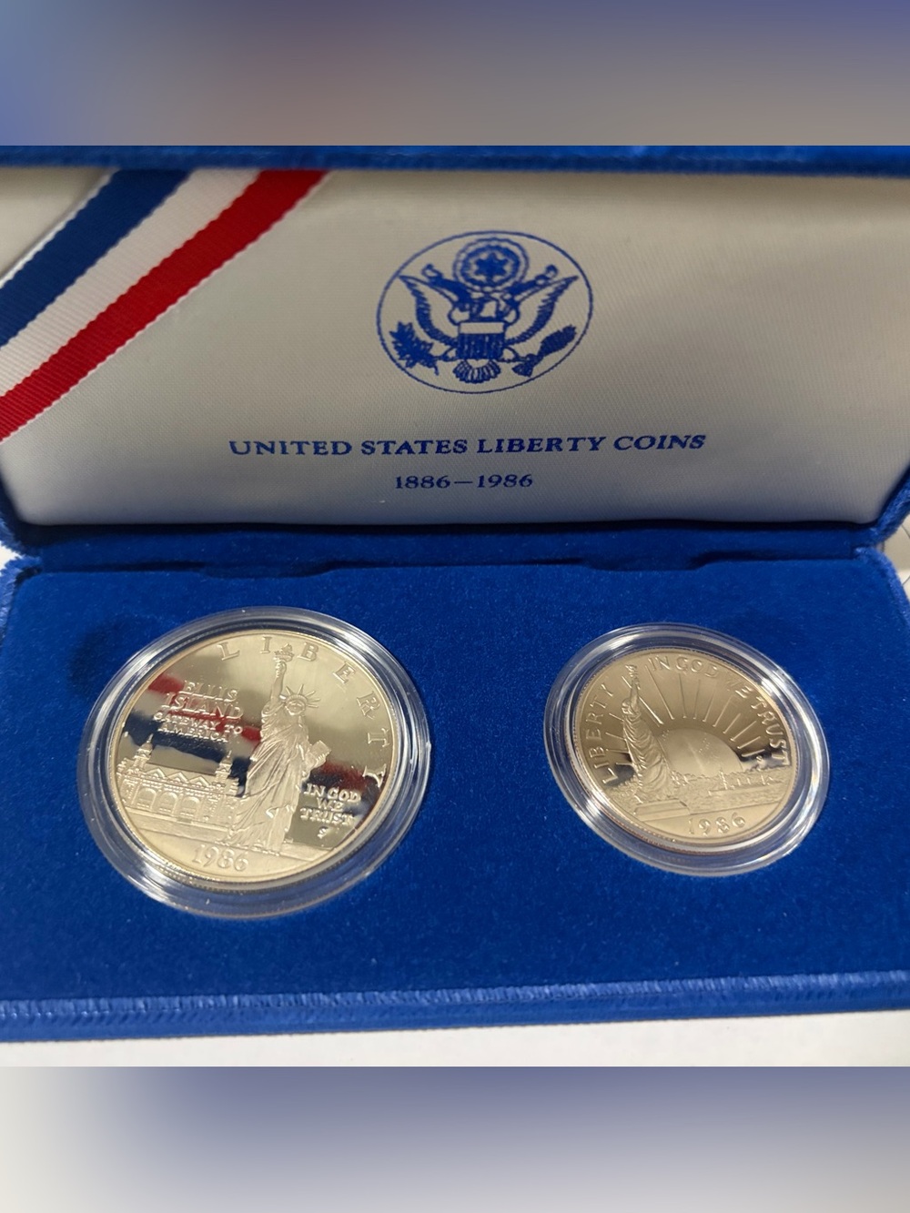 1986 Proof Statue of Liberty 2
Coin Silver Dollar and Clad Half
US Mint Set